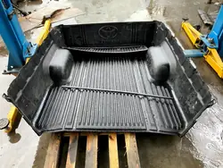 Caja de carga Toyota OE para Hilux VIII - Estado usado