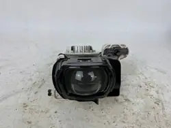 Pièce Phare Volvo Côté Droit d'Occasion OEM 23392620