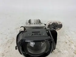 Gebrauchtes Volvo Scheinwerferteil Rechte Seite OEM 23392620
