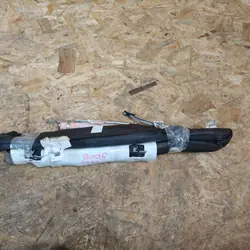 Vasen Verho OEM 9825017680 Peugeot 5008 II:lle