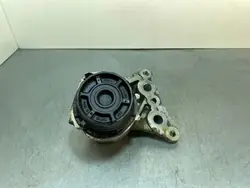 Toyota Prius Öljynsuodatinpohja OEM FBZ25612 - Käytetty