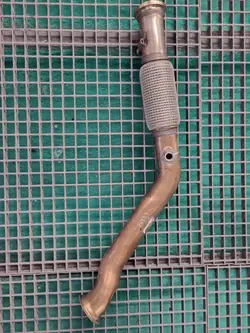 Tubo de Escape Mercedes OEM A4474908701 Vito W447