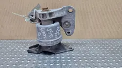 Volkswagen Engine Mount 7H0199207B