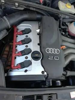 Kokonainen Moottori ALT AUDI A4 B6 2.0 Bensiini 137k km