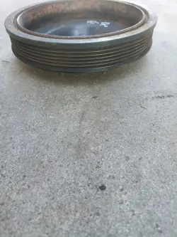 Poulie vilebrequin OEM 059105251AD pour Audi A6 C6