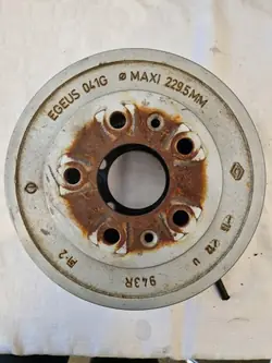 Tambor de freno izquierdo OEM 440105917R Renault Captur II