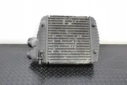 Intercooler Radiator Maserati Levante M161 670035636