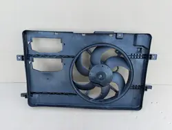 Ventilateur Radiateur Mitsubishi OE OEM 1350A375 AS Avant