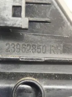 OEM 23962850 Clignotant Rétroviseur Droit Peugeot 2008 II