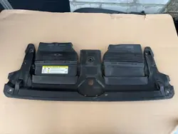 Cobertura admissão Audi Q7 OEM 4M0807081 - Usado