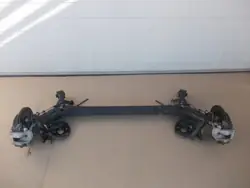 Toyota Auris Achterasbalk OEM belka auris