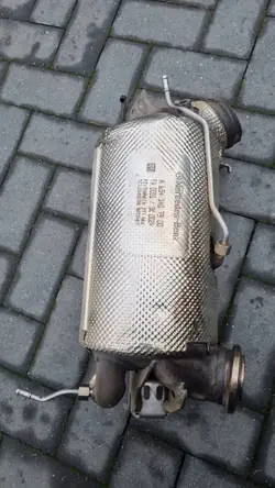 Mercedes-Benz E W213 2019 Katalysaattori OEM A6541407300