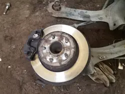 Ford Taka-Akselin Jousitus OEM sdfvgbhnj - Vasen/Oikea