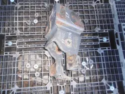 Veerbevestiging Voor Links OEM 5010574077