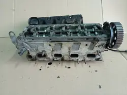 OEM 03L103286A Sylinterikansi VW Golf VI 1.6 TDI