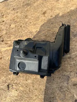 Luftfiltergehäuse Ford OEM DS73-9643-FB/DS73-9661-FB