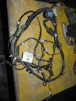 Harnais OPEL ASTRA III KOMBI 24467691