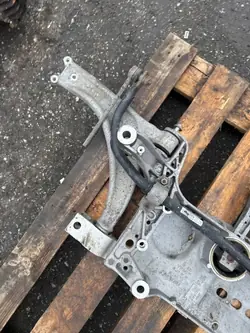 Vorderer Aufhängungsarm OEM 7110949 für VW Passat B6