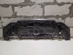 OEM A1568850236 Escudo de parachoques Mercedes GLA