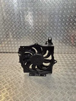 Höger kylarfläkt OEM 9J1959455D Porsche Taycan
