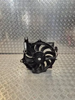 Ventilateur de radiateur droit OEM 9J1959455D Porsche Taycan