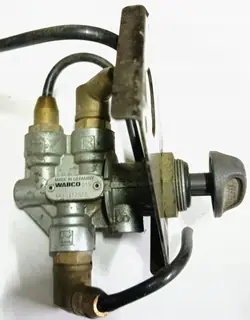 Wabco Mehrwegeventil OEM 4630372020 - Gebraucht