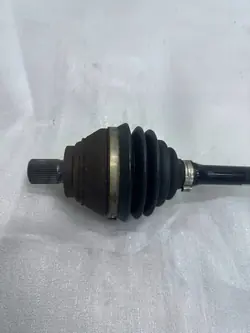 Eixo de transmissão dianteiro esquerdo VW Arteon 3Q0407271BA