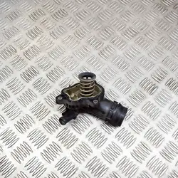 Chrysler Pacifica 2021 Boîtier de thermostat