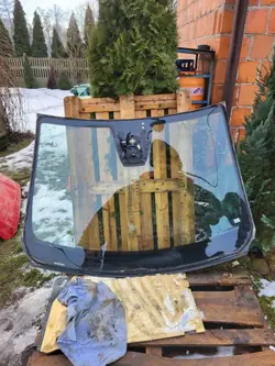 Framruta SZYBA CZOŁOWA SYMBIOZ OEM för Renault