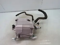 Mazda CX-30 Polttoainejäähdytin OEM HF01-13565C - Käytetty