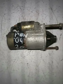 Motor de arranque Mitsubishi PININ 2.0 GDI Usado OEM