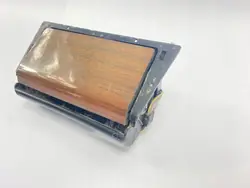 Vorderer Aschenbecher OEM POPIELNICZKA/SDV08101 Mercedes W124