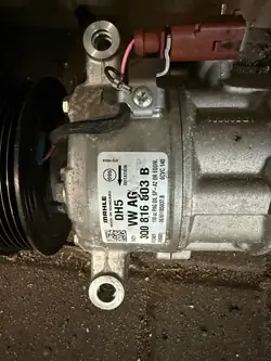 Airconditioningcompressor VW Caddy V 2.0 TDI OEM 3Q0816803B