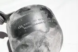 Tyhjöilmatankki BMW 8 (E31) 5.0L bensiini