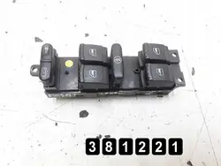 VW Passat Kytkin OEM AM-381221 - Käytetty Osa