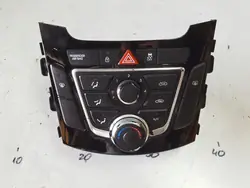 Panel de aire acondicionado Hyundai i30 II OE 97250-A6040GU