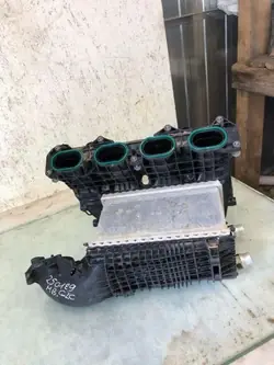 Gebrauchtes Ansaugrohr OEM A2540105208 Mercedes-Benz