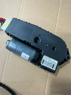 Panoramatak motor OEM A2059001024 Mercedes C-klass