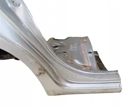 Taka-oikea lokasuoja OEM 1F7 Toyota Yaris III:lle