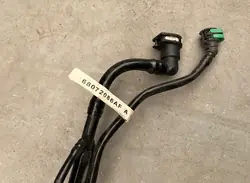 Ligne Vapeur Carburant OEM 68072086AF Réservoir Arrière