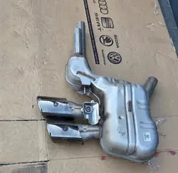 Aktiv höger bakljuddämpare OEM 8B3253612B Audi A5