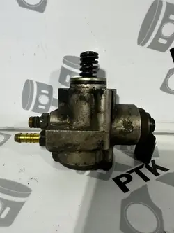 VW 3.6 V6 Polttoainepumppu 03H127025D