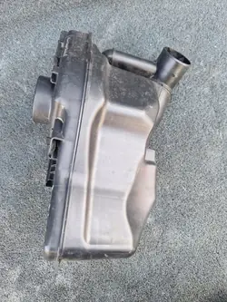 Luchtresonator OEM 9656237880R voor Citroen Berlingo III