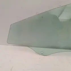 PHK-5F-SZYBA Vitre Portière Avant Gauche SEAT Leon III