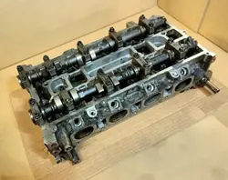 Cylinder Head Ford Mazda 1.8 Duratec