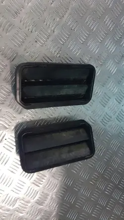 Grelha ventilação porta-bagagens OEM 423tsagdg Camaro 2015