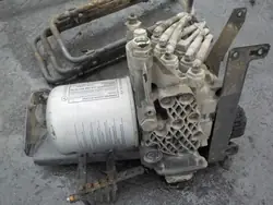 Soupape de base sècheur d'air Mercedes-Benz OE Actros MP4