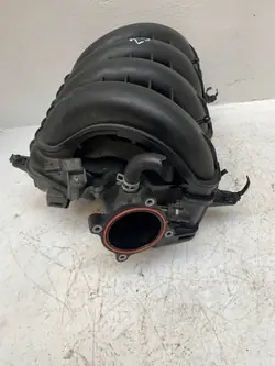 Colector de admisión Mazda PE27 - Pieza OEM usada