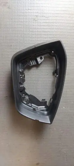 Spiegelrahmen OEM 19568 für Skoda Superb III 3V
