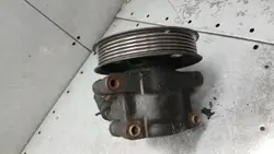 Pompe de direction XS4E-3A753-AC pour Ford Focus MK1